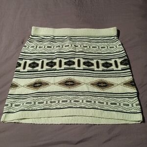 Maurices Black and Cream Patterned Mini Skirt